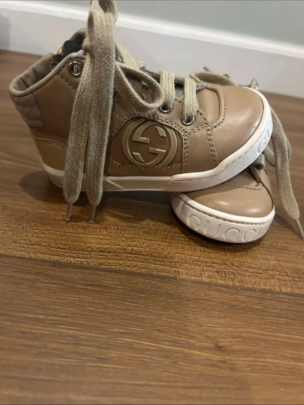 Gucci Kids Beige High-Top Logo Sneakers